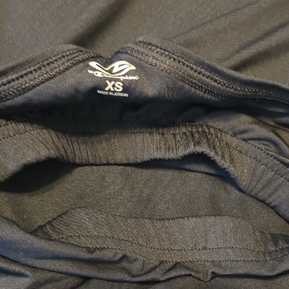 Champion Black Strappy Camisole. Size XS EC - Picture 16 of 16